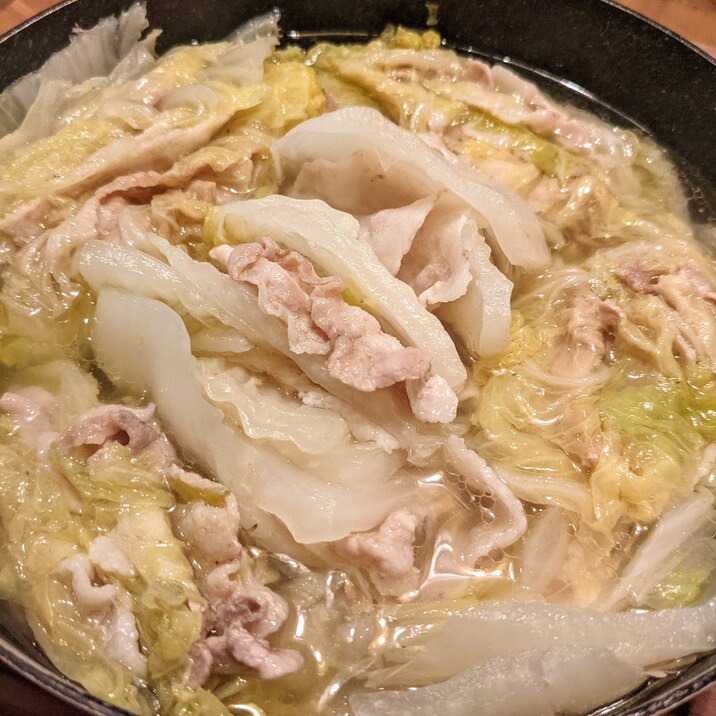 簡単!!豚バラ白菜ミルフィーユ煮★